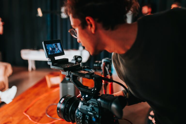 Unleashing the Power of Storytelling: How Fiverr Freelancers Elevate Your Videos